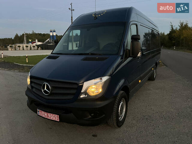 Синий Мерседес Sprinter, объемом двигателя 2.2 л и пробегом 350 тыс. км за 19900 $, фото 12 на Automoto.ua
