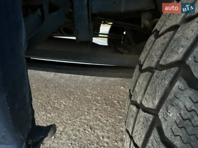 Синий Мерседес Sprinter, объемом двигателя 2.2 л и пробегом 350 тыс. км за 19900 $, фото 45 на Automoto.ua