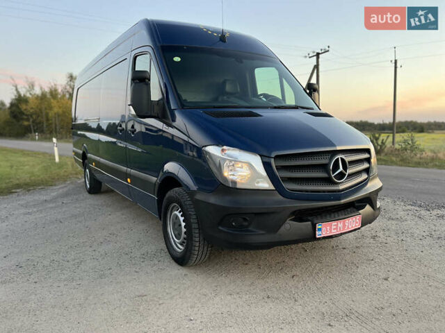 Синий Мерседес Sprinter, объемом двигателя 2.2 л и пробегом 350 тыс. км за 19900 $, фото 9 на Automoto.ua