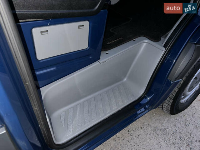 Синий Мерседес Sprinter, объемом двигателя 2.2 л и пробегом 350 тыс. км за 19900 $, фото 32 на Automoto.ua