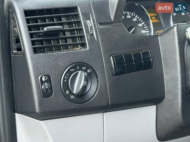 Синий Мерседес Sprinter, объемом двигателя 2.2 л и пробегом 320 тыс. км за 18900 $, фото 19 на Automoto.ua