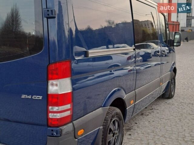 Синий Мерседес Sprinter, объемом двигателя 2.14 л и пробегом 541 тыс. км за 24900 $, фото 8 на Automoto.ua