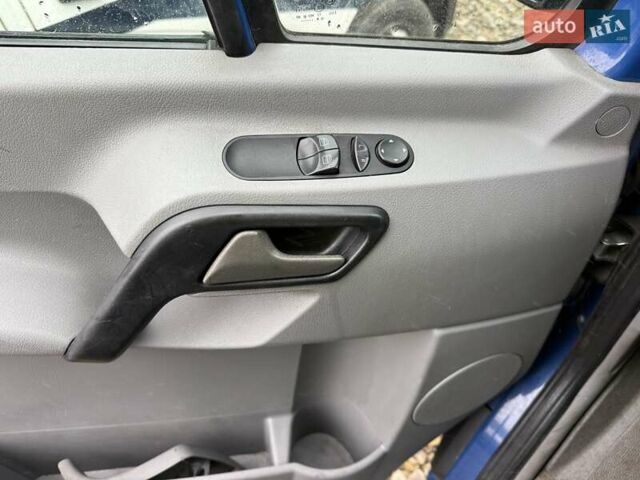 Синій Мерседес Sprinter, об'ємом двигуна 2.2 л та пробігом 275 тис. км за 16990 $, фото 4 на Automoto.ua