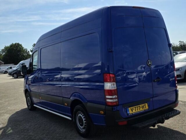 Синій Мерседес Sprinter, об'ємом двигуна 2.2 л та пробігом 285 тис. км за 18500 $, фото 1 на Automoto.ua