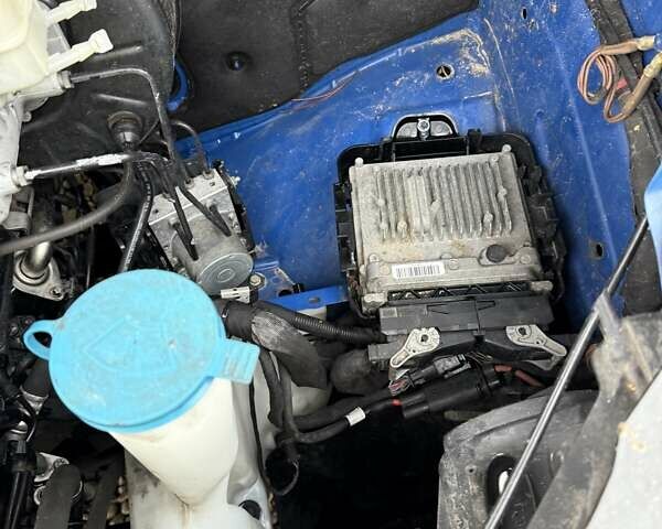 Синій Мерседес Sprinter, об'ємом двигуна 2.2 л та пробігом 275 тис. км за 16990 $, фото 10 на Automoto.ua