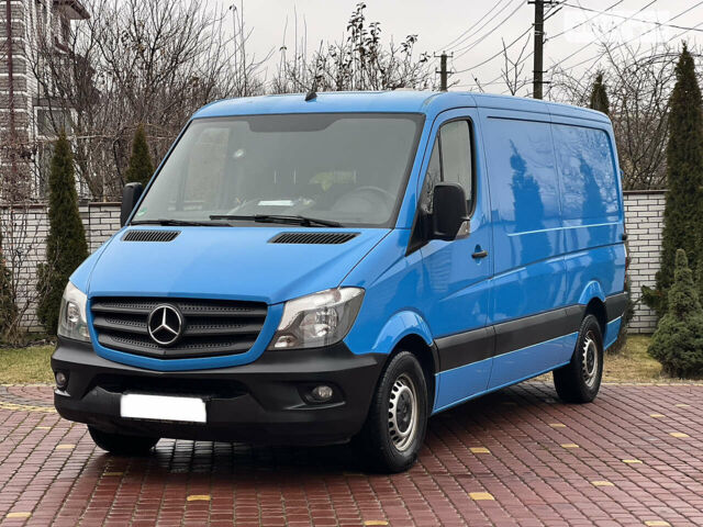 Синий Мерседес Sprinter, объемом двигателя 2.14 л и пробегом 190 тыс. км за 18300 $, фото 7 на Automoto.ua