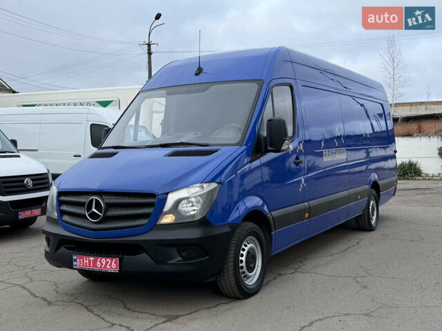 Синий Мерседес Sprinter, объемом двигателя 2.2 л и пробегом 295 тыс. км за 20500 $, фото 1 на Automoto.ua