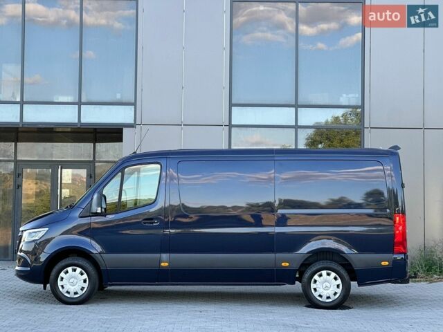Синий Мерседес Sprinter, объемом двигателя 3 л и пробегом 322 тыс. км за 33517 $, фото 7 на Automoto.ua