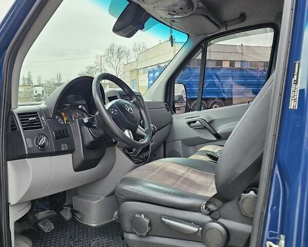 Синій Мерседес Sprinter, об'ємом двигуна 2.14 л та пробігом 270 тис. км за 18900 $, фото 15 на Automoto.ua