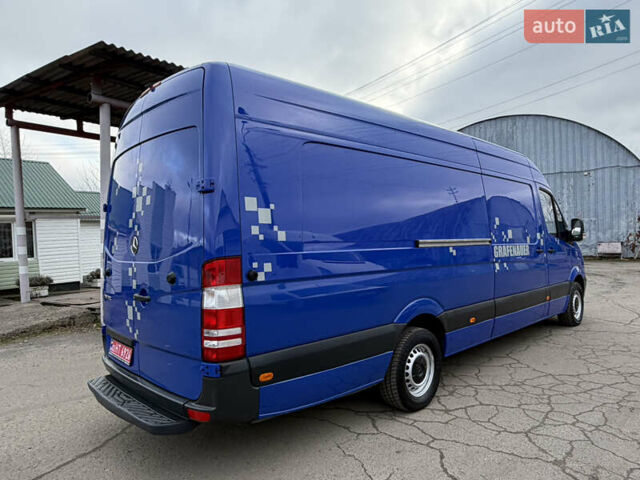 Синий Мерседес Sprinter, объемом двигателя 2.2 л и пробегом 295 тыс. км за 20500 $, фото 12 на Automoto.ua