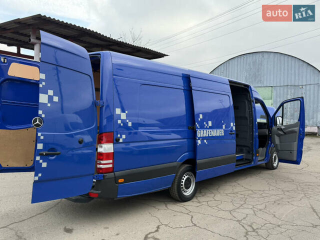 Синий Мерседес Sprinter, объемом двигателя 2.2 л и пробегом 295 тыс. км за 20500 $, фото 49 на Automoto.ua