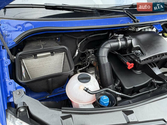 Синий Мерседес Sprinter, объемом двигателя 2.2 л и пробегом 295 тыс. км за 20500 $, фото 41 на Automoto.ua