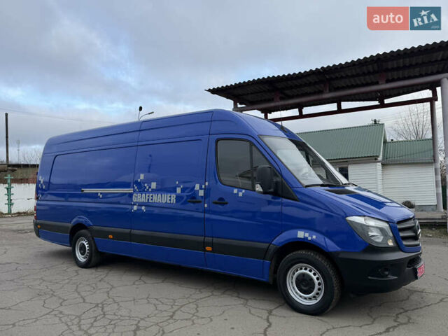 Синий Мерседес Sprinter, объемом двигателя 2.2 л и пробегом 295 тыс. км за 20500 $, фото 10 на Automoto.ua