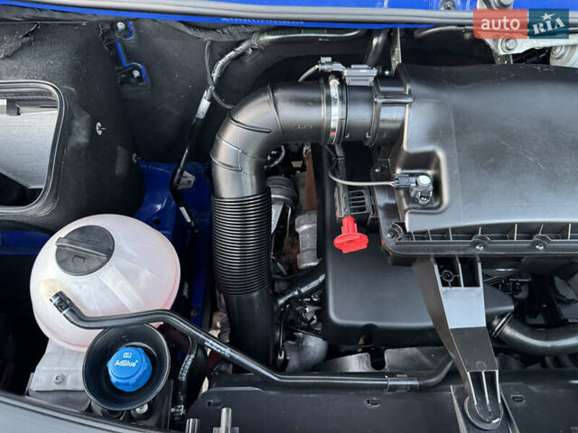 Синий Мерседес Sprinter, объемом двигателя 2.2 л и пробегом 298 тыс. км за 21700 $, фото 40 на Automoto.ua