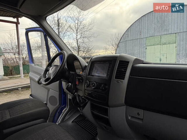 Синий Мерседес Sprinter, объемом двигателя 2.2 л и пробегом 295 тыс. км за 20500 $, фото 33 на Automoto.ua
