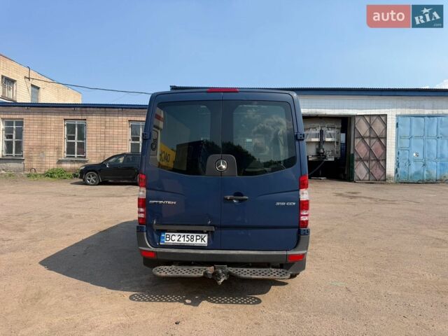 Синий Мерседес Sprinter, объемом двигателя 2.14 л и пробегом 375 тыс. км за 15900 $, фото 6 на Automoto.ua