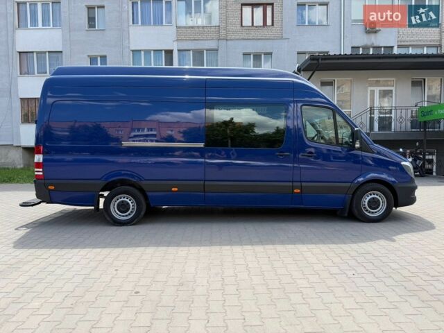 Синий Мерседес Sprinter, объемом двигателя 2.2 л и пробегом 242 тыс. км за 21600 $, фото 11 на Automoto.ua