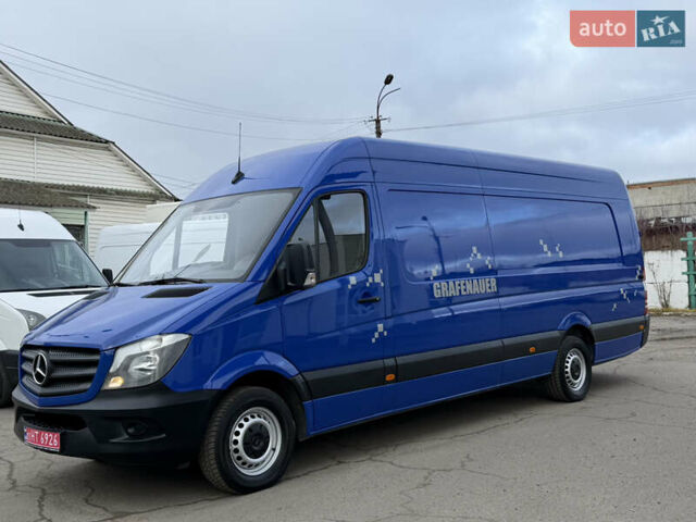 Синий Мерседес Sprinter, объемом двигателя 2.2 л и пробегом 295 тыс. км за 20500 $, фото 4 на Automoto.ua