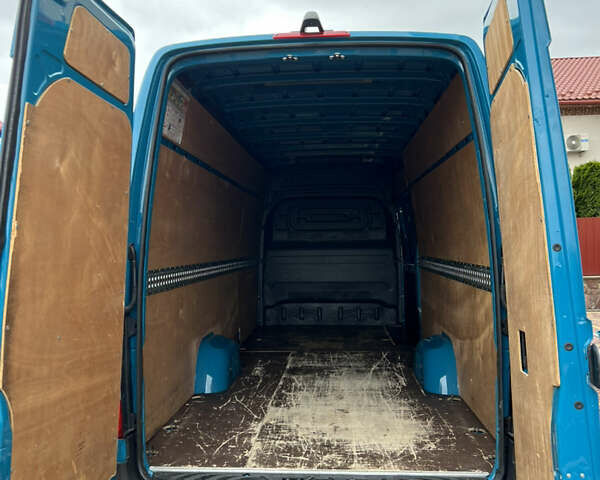 Синий Мерседес Sprinter, объемом двигателя 2.2 л и пробегом 288 тыс. км за 30000 $, фото 15 на Automoto.ua