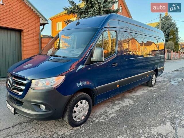 Синій Мерседес Sprinter, об'ємом двигуна 2.14 л та пробігом 257 тис. км за 26200 $, фото 2 на Automoto.ua
