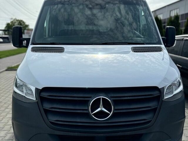 Синий Мерседес Sprinter, объемом двигателя 2.2 л и пробегом 210 тыс. км за 36900 $, фото 5 на Automoto.ua