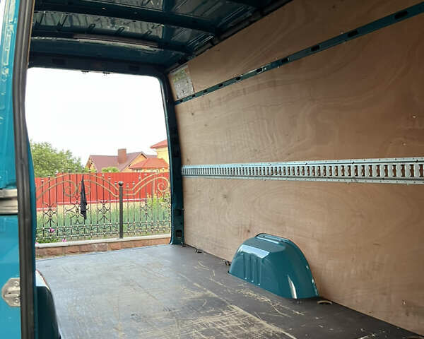 Синій Мерседес Sprinter, об'ємом двигуна 2.2 л та пробігом 288 тис. км за 30000 $, фото 72 на Automoto.ua