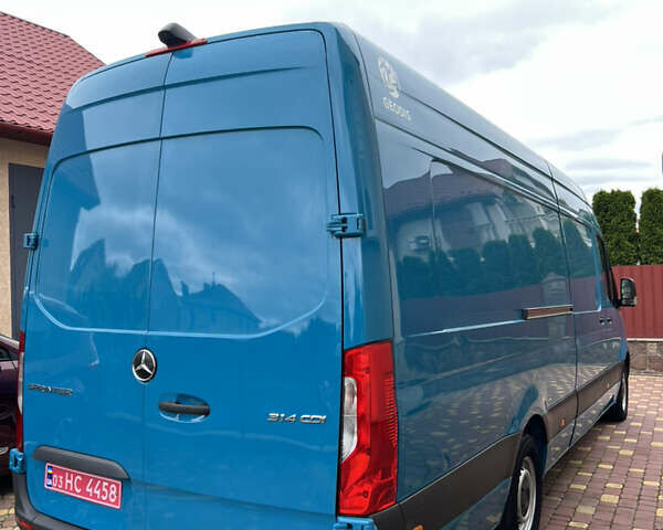 Синій Мерседес Sprinter, об'ємом двигуна 2.2 л та пробігом 288 тис. км за 30000 $, фото 3 на Automoto.ua
