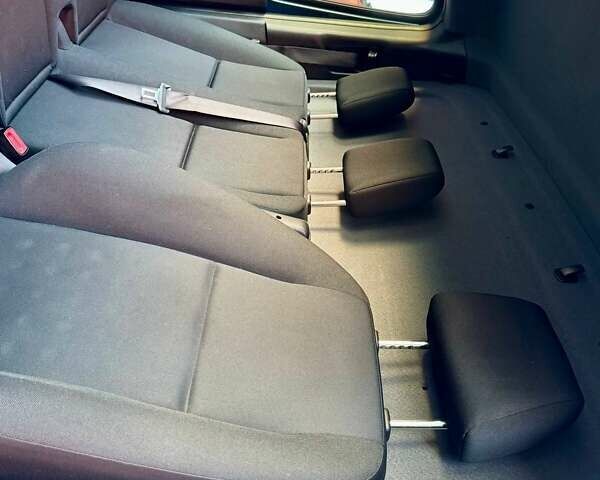 Синій Мерседес Sprinter, об'ємом двигуна 2.14 л та пробігом 257 тис. км за 26200 $, фото 21 на Automoto.ua