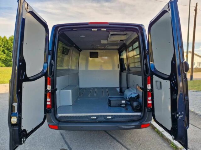 Синий Мерседес Sprinter, объемом двигателя 2.2 л и пробегом 35 тыс. км за 15000 $, фото 13 на Automoto.ua