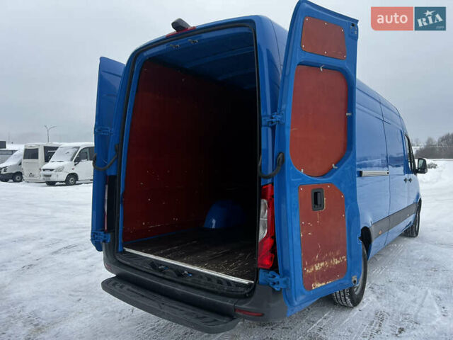 Синій Мерседес Sprinter, об'ємом двигуна 2.2 л та пробігом 420 тис. км за 26900 $, фото 20 на Automoto.ua