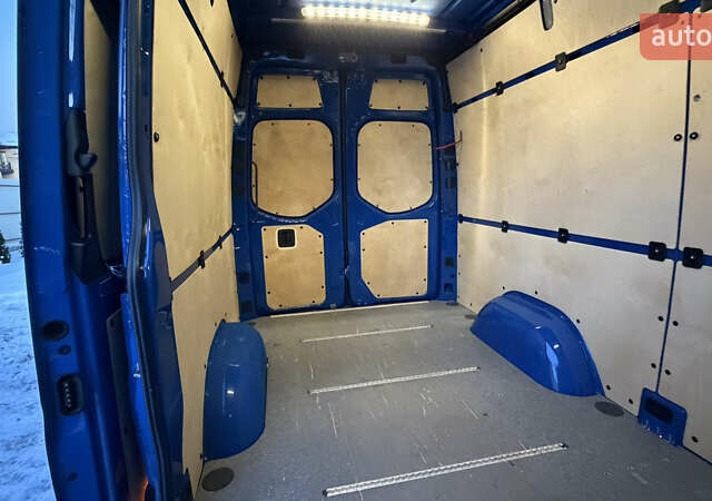 Синій Мерседес Sprinter, об'ємом двигуна 2.14 л та пробігом 238 тис. км за 24700 $, фото 33 на Automoto.ua