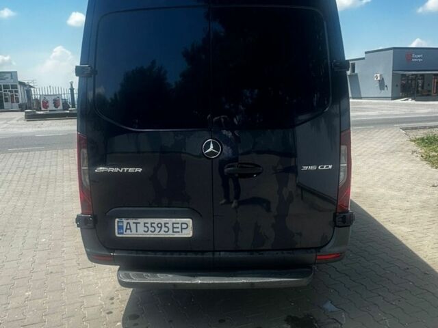 Синій Мерседес Sprinter, об'ємом двигуна 2.14 л та пробігом 412 тис. км за 26499 $, фото 4 на Automoto.ua