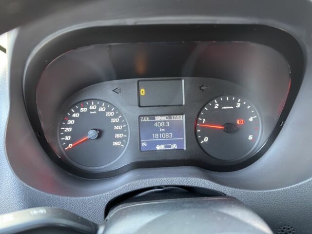 Синій Мерседес Sprinter, об'ємом двигуна 2.1 л та пробігом 180 тис. км за 20174 $, фото 7 на Automoto.ua