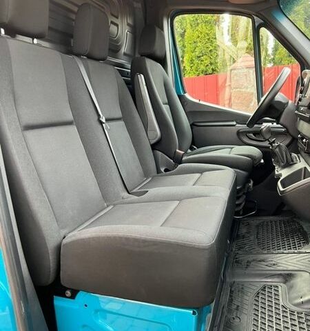 Синий Мерседес Sprinter, объемом двигателя 2.2 л и пробегом 288 тыс. км за 30000 $, фото 79 на Automoto.ua