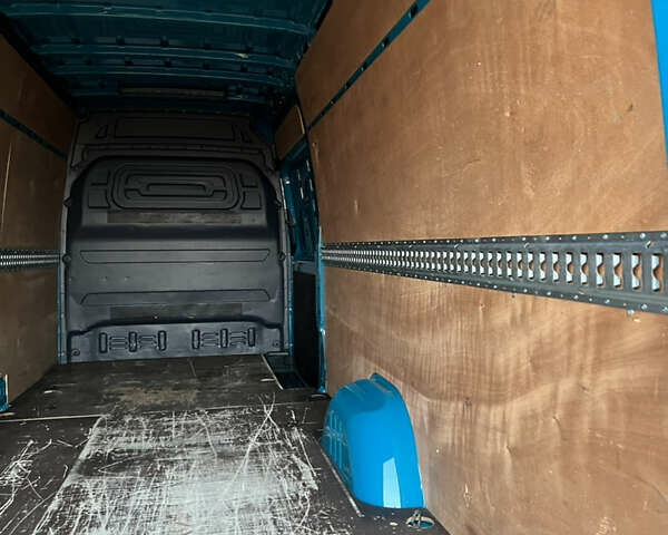 Синій Мерседес Sprinter, об'ємом двигуна 2.2 л та пробігом 288 тис. км за 30000 $, фото 68 на Automoto.ua