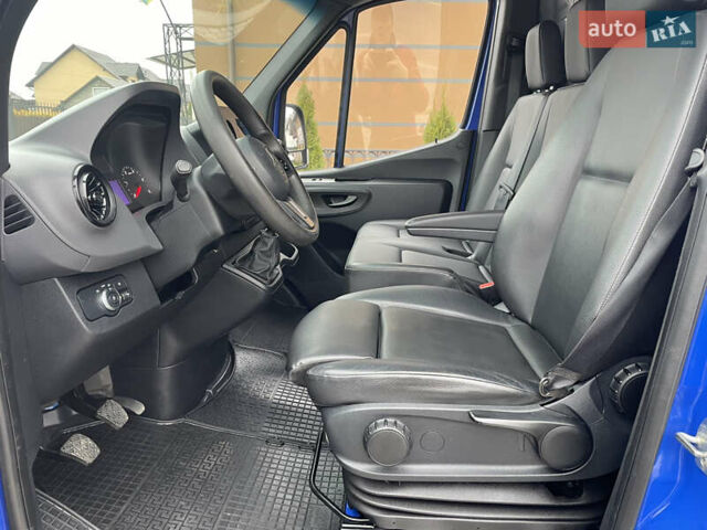 Синій Мерседес Sprinter, об'ємом двигуна 2 л та пробігом 275 тис. км за 23000 $, фото 7 на Automoto.ua