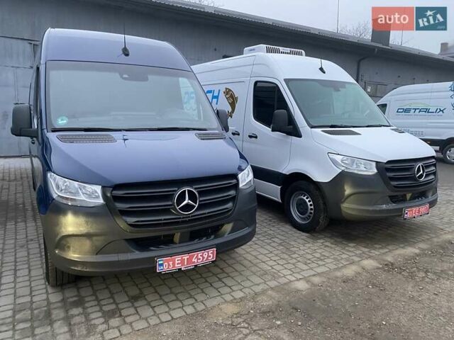 Синий Мерседес Sprinter, объемом двигателя 2.14 л и пробегом 300 тыс. км за 27900 $, фото 6 на Automoto.ua