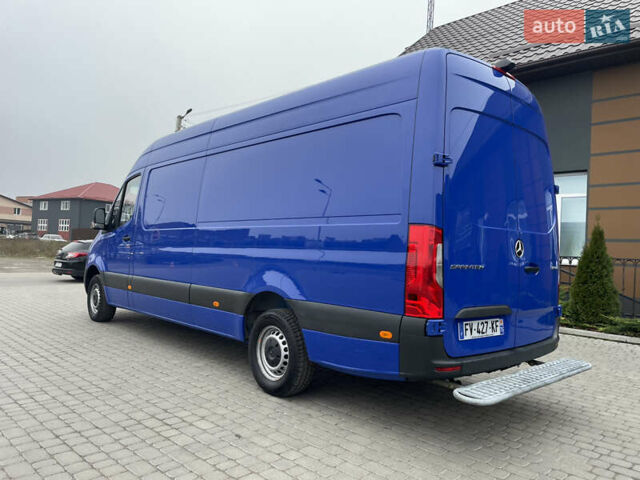 Синій Мерседес Sprinter, об'ємом двигуна 2 л та пробігом 275 тис. км за 23000 $, фото 4 на Automoto.ua