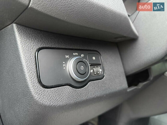 Синий Мерседес Sprinter, объемом двигателя 3 л и пробегом 151 тыс. км за 40719 $, фото 29 на Automoto.ua