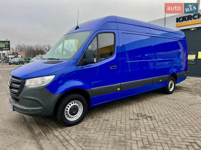 Синий Мерседес Sprinter, объемом двигателя 2.2 л и пробегом 260 тыс. км за 22500 $, фото 1 на Automoto.ua