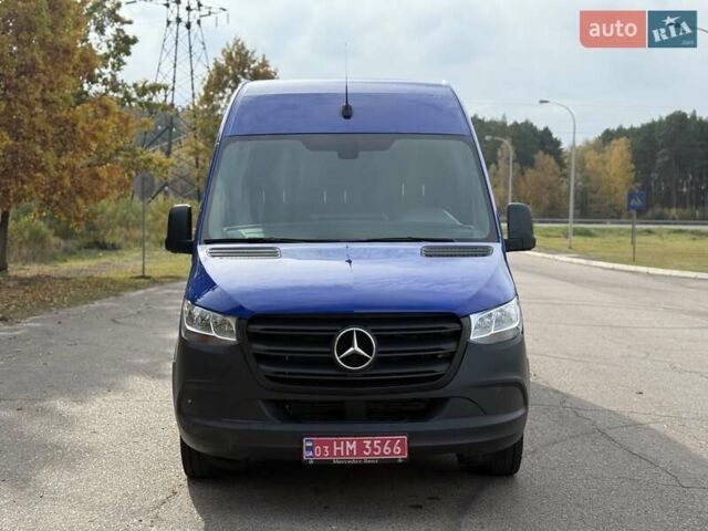 Синий Мерседес Sprinter, объемом двигателя 2.2 л и пробегом 251 тыс. км за 24250 $, фото 8 на Automoto.ua