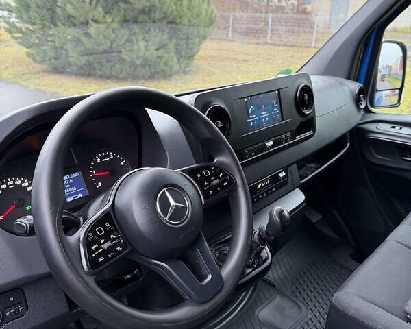 Синій Мерседес Sprinter, об'ємом двигуна 1.95 л та пробігом 295 тис. км за 25900 $, фото 18 на Automoto.ua