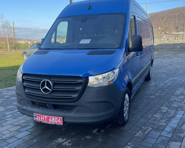 Синій Мерседес Sprinter, об'ємом двигуна 1.95 л та пробігом 295 тис. км за 25900 $, фото 2 на Automoto.ua
