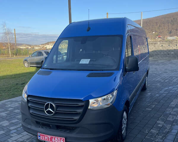 Синій Мерседес Sprinter, об'ємом двигуна 1.95 л та пробігом 295 тис. км за 25900 $, фото 3 на Automoto.ua