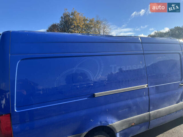 Синий Мерседес Sprinter, объемом двигателя 0 л и пробегом 228 тыс. км за 18300 $, фото 9 на Automoto.ua