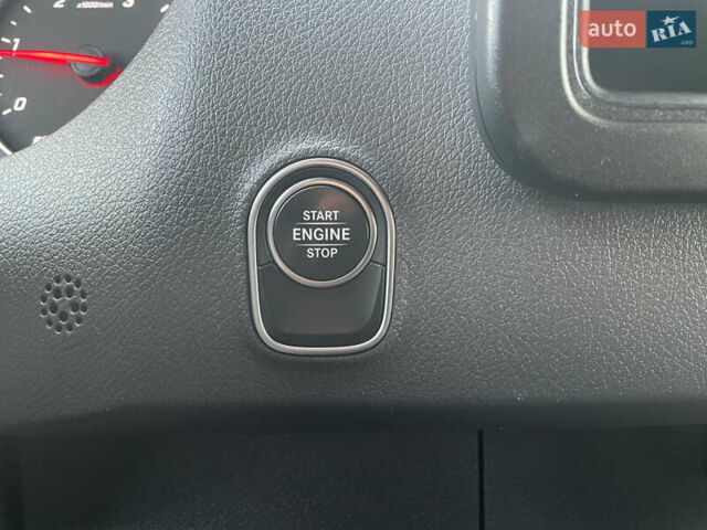 Синий Мерседес Sprinter, объемом двигателя 2.2 л и пробегом 318 тыс. км за 25500 $, фото 40 на Automoto.ua