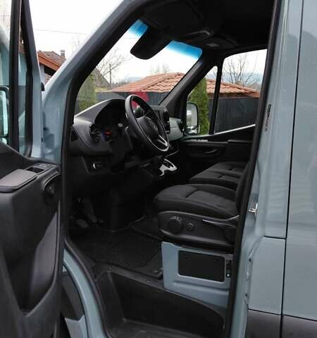 Синій Мерседес Sprinter, об'ємом двигуна 2.2 л та пробігом 275 тис. км за 32000 $, фото 15 на Automoto.ua