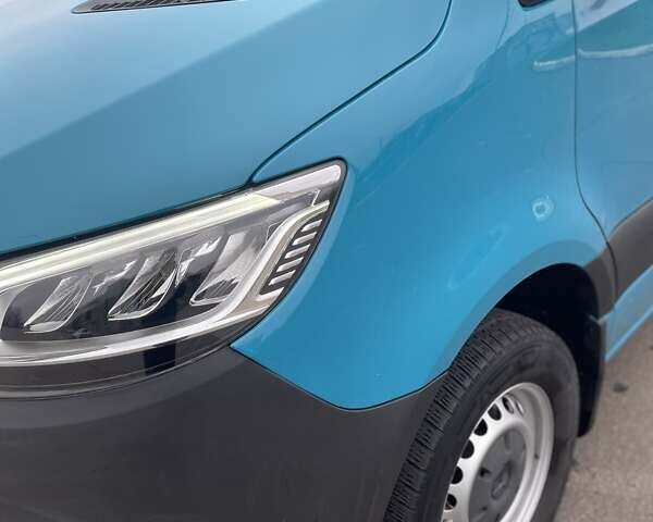 Синий Мерседес Sprinter, объемом двигателя 0 л и пробегом 270 тыс. км за 29900 $, фото 34 на Automoto.ua