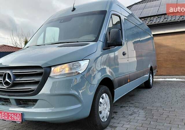 Синій Мерседес Sprinter, об'ємом двигуна 2.2 л та пробігом 275 тис. км за 32000 $, фото 4 на Automoto.ua