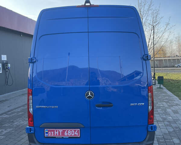 Синій Мерседес Sprinter, об'ємом двигуна 1.95 л та пробігом 295 тис. км за 25900 $, фото 8 на Automoto.ua